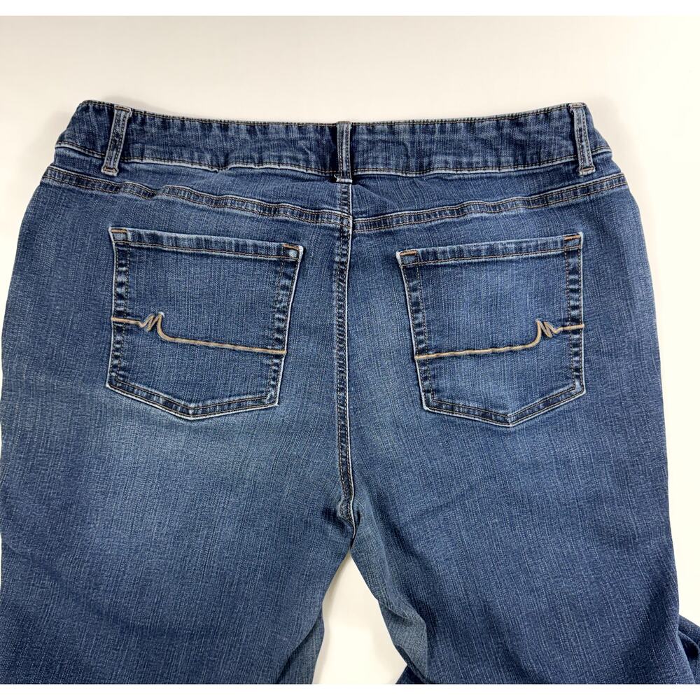 Maurices  m jeans Mid Rise Curvy Jeans Women's 18W - Picture 4 of 10